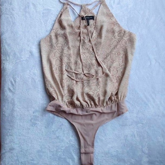 BCBG MaxAzria faux wrap Bare Pink Python Bodysuit - Picture 6 of 11